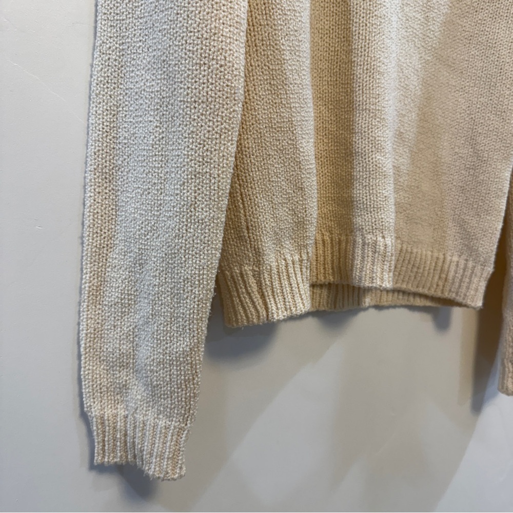 THEORY | cream 100% merino wool  knit crew neck sweater - Picture 3 of 6